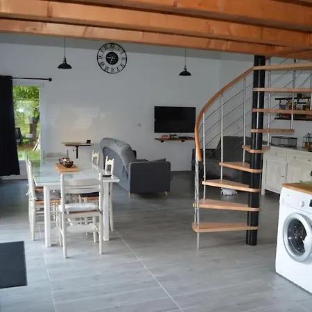 : Grange Entierement Renovee Style Loft. Feriehus