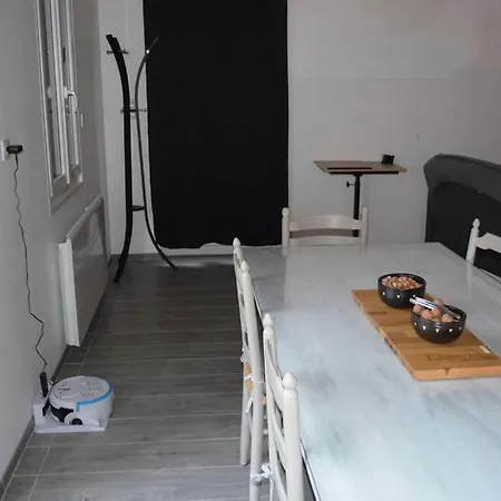 : Grange Entierement Renovee Style Loft. * Joinville