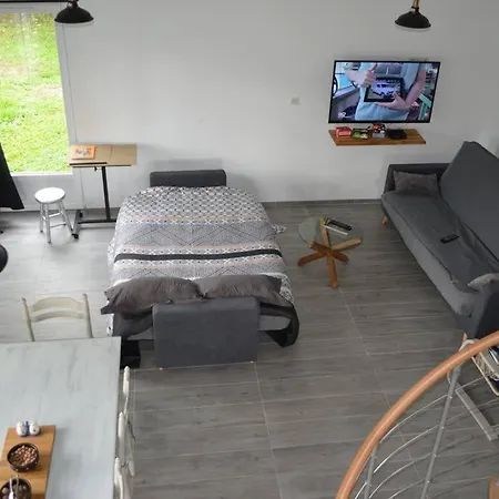 : Grange Entierement Renovee Style Loft. Feriehus Joinville